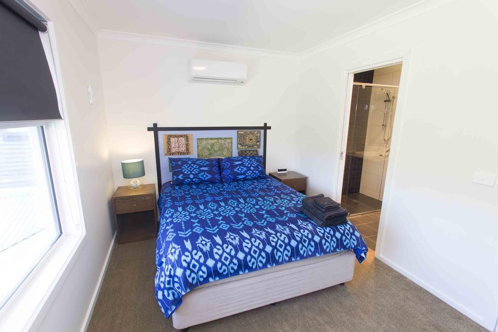 One Of A Kind Apartments Canberra Esterno foto