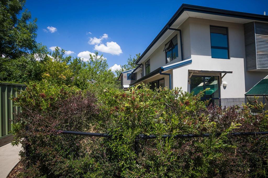 One Of A Kind Apartments Canberra Esterno foto