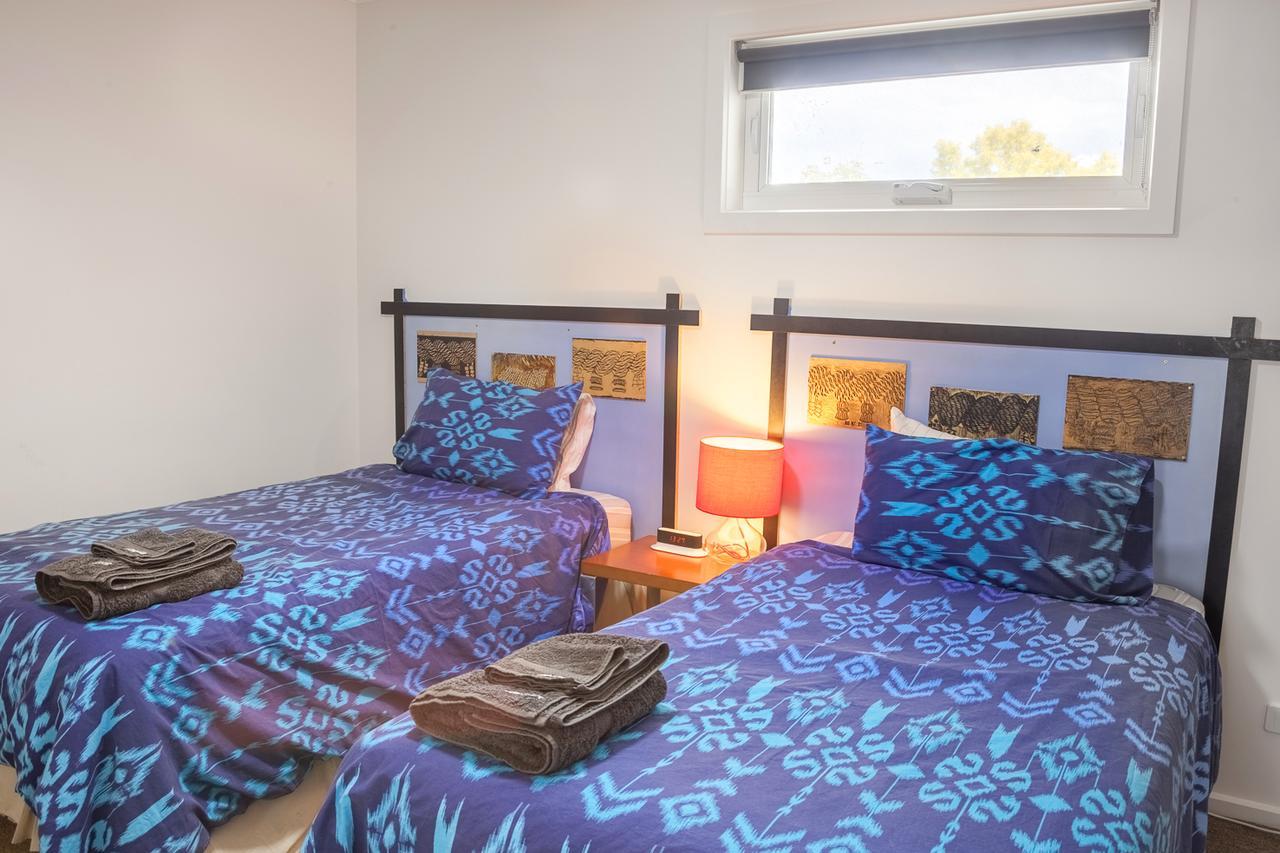 One Of A Kind Apartments Canberra Esterno foto