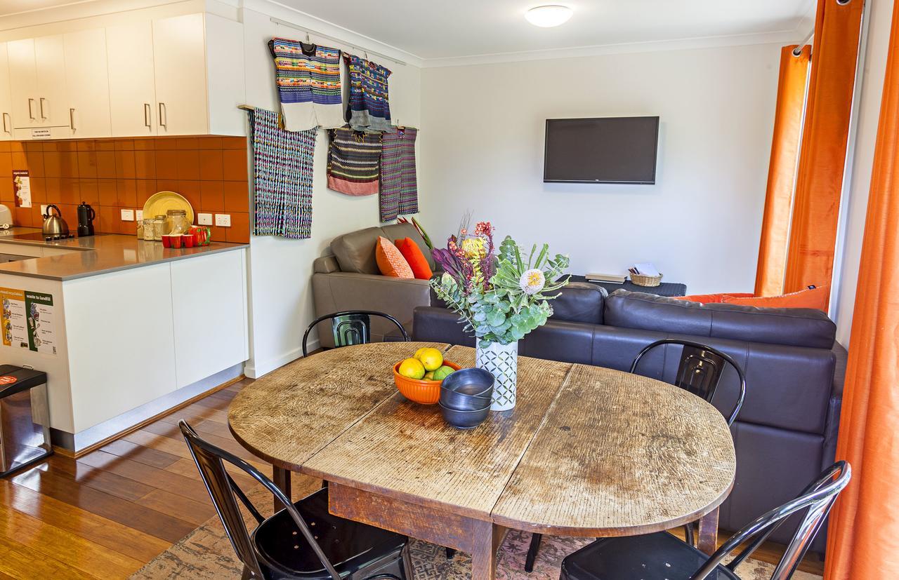 One Of A Kind Apartments Canberra Esterno foto