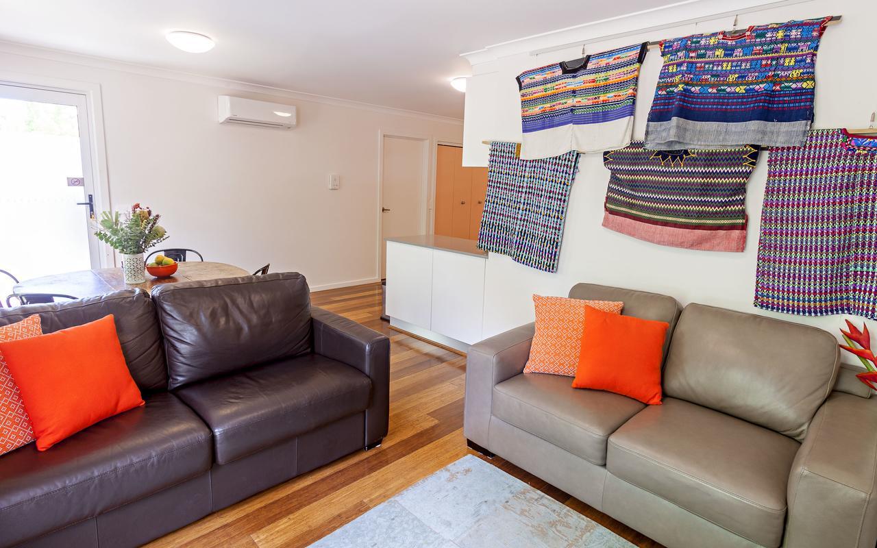 One Of A Kind Apartments Canberra Esterno foto